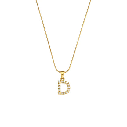 18-carat gold-plated initial necklace with precious pearls and small natural pearls