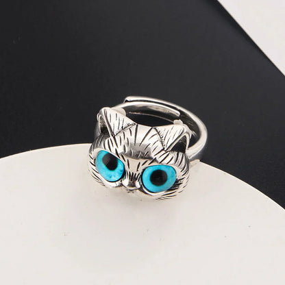 Blue-Eyed Cat Ring – Vintage Playful Silver Animal Ring for Cat Lovers