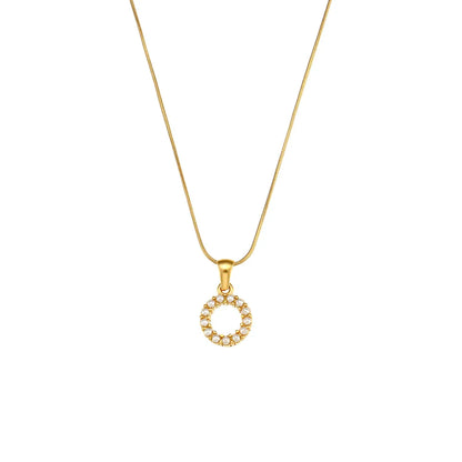 18-carat gold-plated initial necklace with precious pearls and small natural pearls