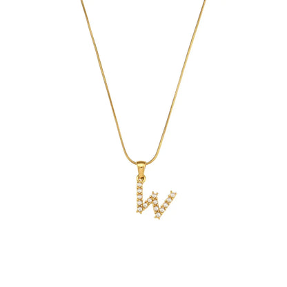 18-carat gold-plated initial necklace with precious pearls and small natural pearls