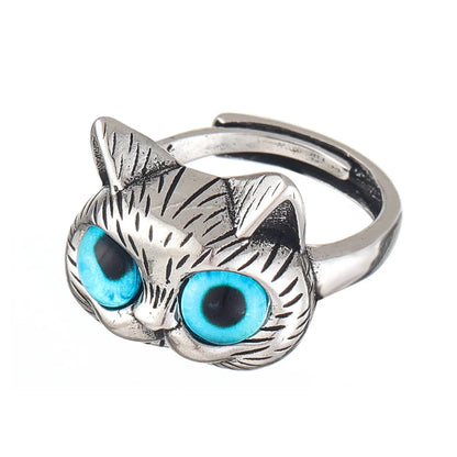 Blue-Eyed Cat Ring – Vintage Playful Silver Animal Ring for Cat Lovers