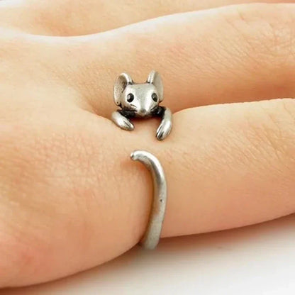 Adorable Mouse Wrap Ring – Adjustable Vintage Jewelry