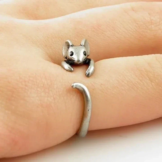 Adorable Mouse Wrap Ring – Adjustable Vintage Jewelry