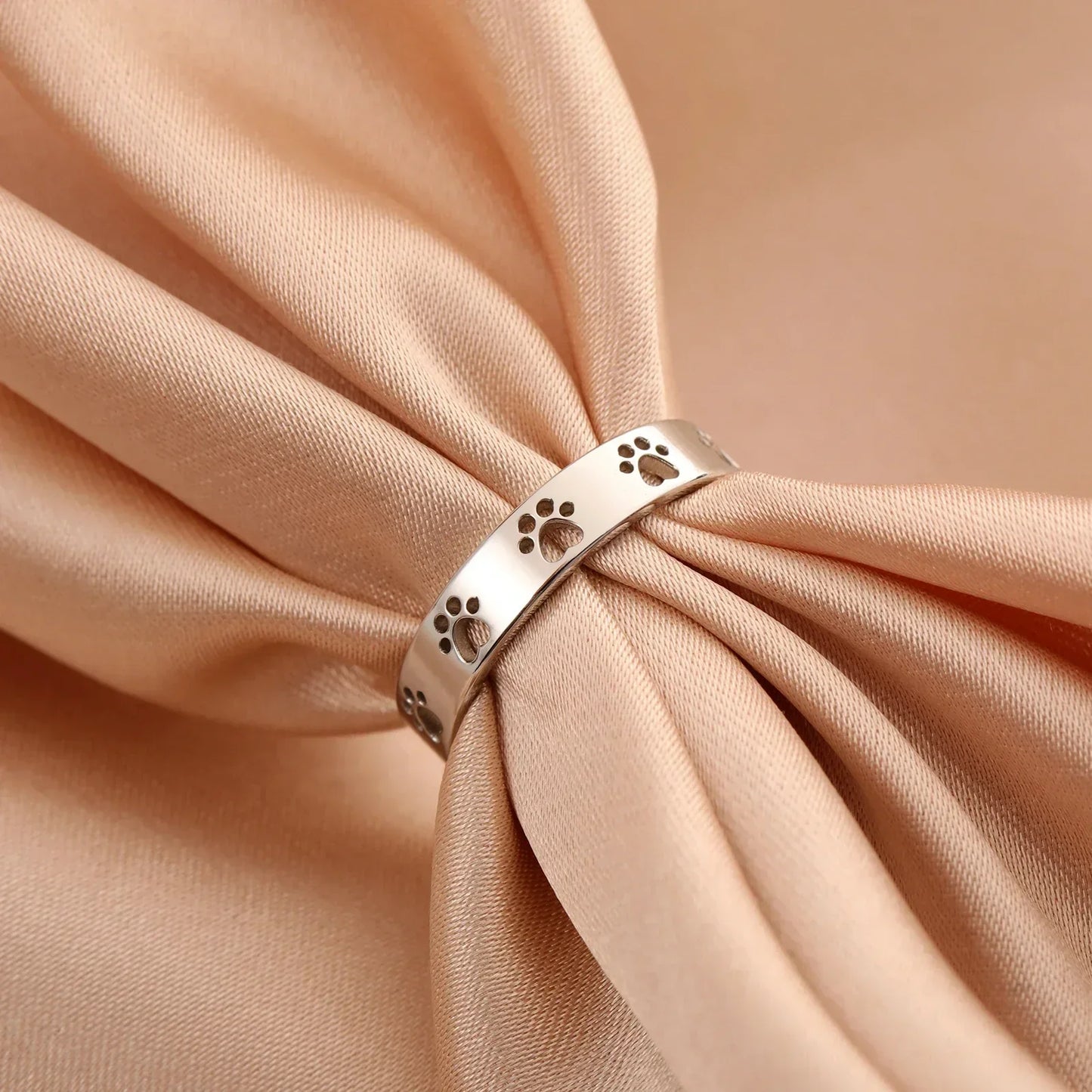 Gold Tone Paw Print Ring – Stainless Steel