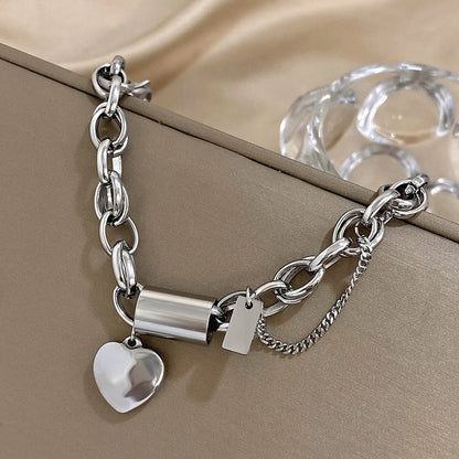 Thick Heartened Bracelet | Gold