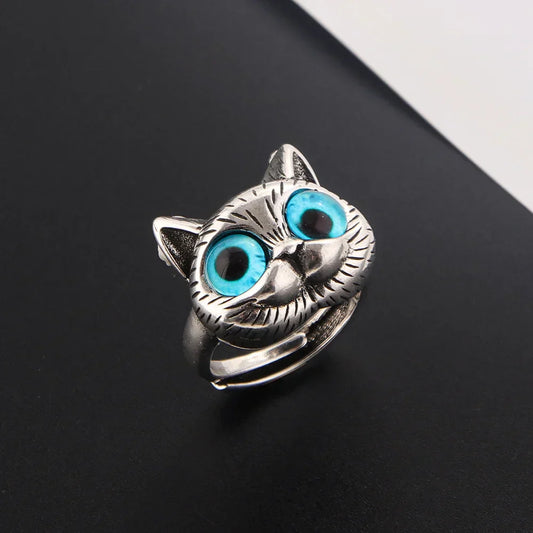 Blue-Eyed Cat Ring – Vintage Playful Silver Animal Ring for Cat Lovers