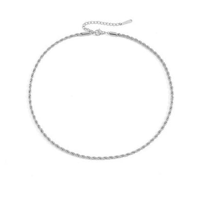 Olivia braided chain necklace