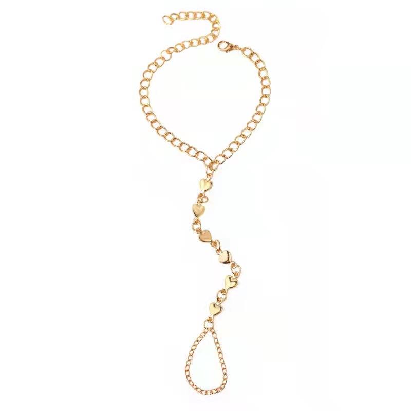 Living Hearts finger chain ring