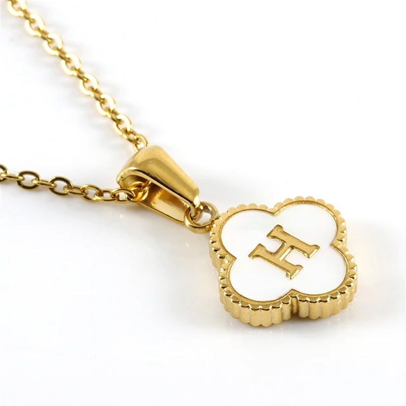Clover-shaped initial necklace
