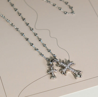Wandering Sparkle Necklace