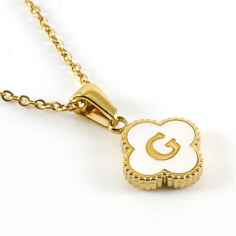 Clover-shaped initial necklace