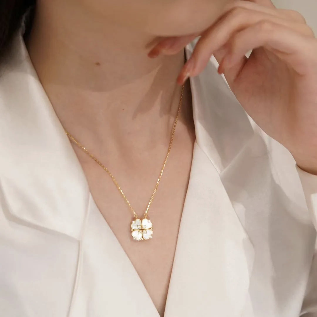 Musical clover necklace