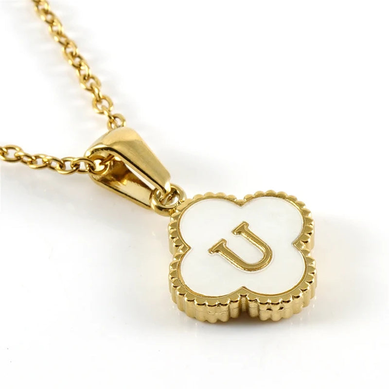 Clover-shaped initial necklace