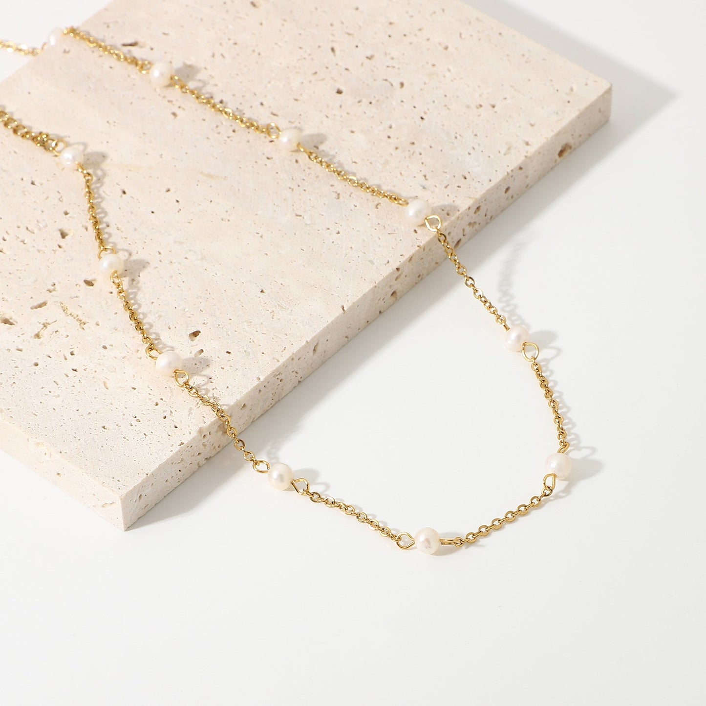 Isle freshwater pearl necklace