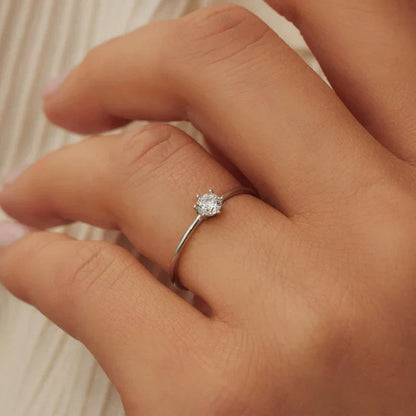 Lena Trielle Ring | White Gold
