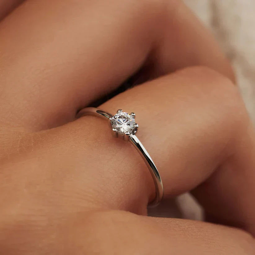 Lena Trielle Ring | White Gold