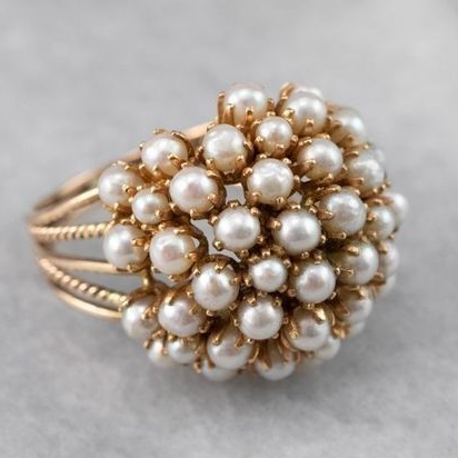 Vintage gold-inlaid zirconia ring