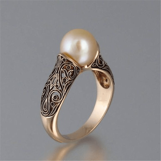 Vintage golden pearl ring