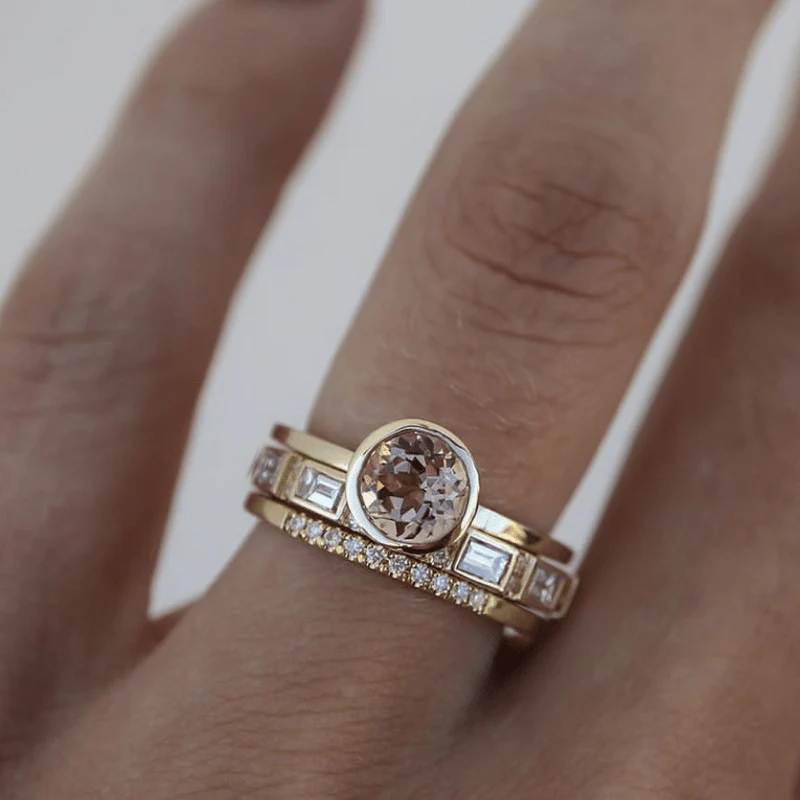Vintage golden crystal ring