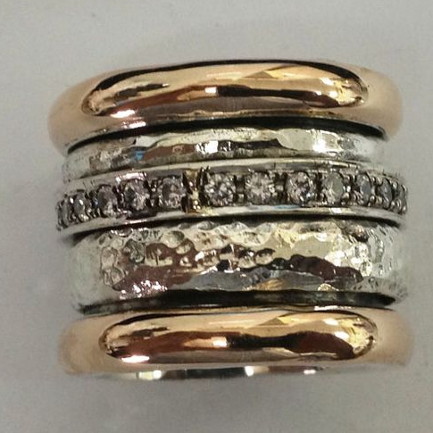 Thick vintage gold and silver ring