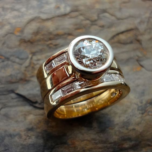 Vintage laminated glass ring