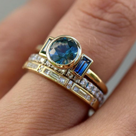 Brilliant blue vintage ring set
