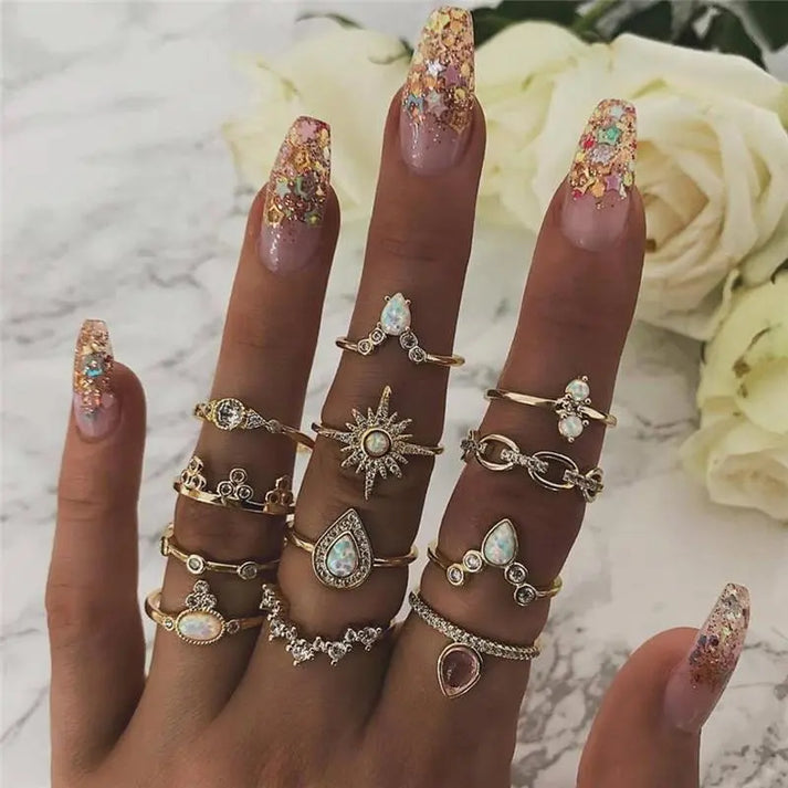 Unique premium pack of 8 to 12 rings