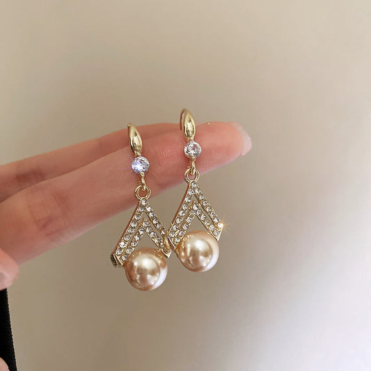 18-carat gold-plated natural pearl earrings