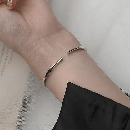 Thick adjustable irregular sterling silver 925 bracelet