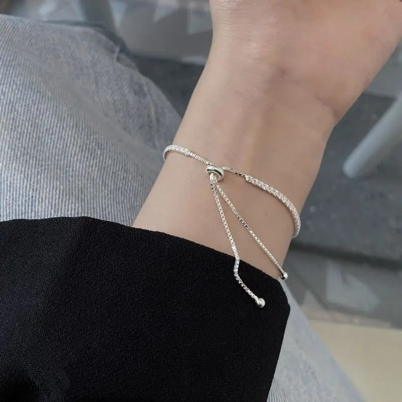 Magnificent 925 silver and zirconium bracelet